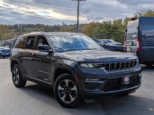 2023 Jeep Grand Cherokee 4xe Base