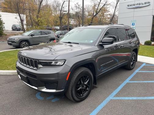 2023 Jeep Grand Cherokee L Laredo