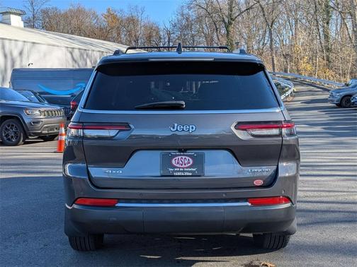 2023 Jeep Grand Cherokee L Laredo