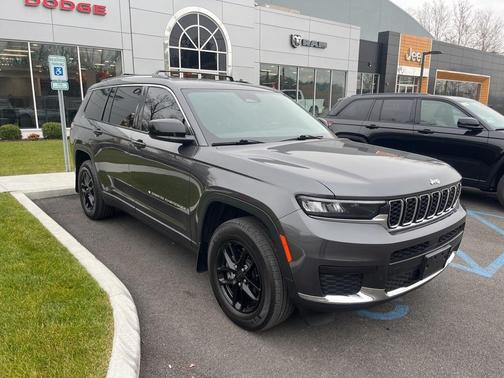 2023 Jeep Grand Cherokee L Laredo