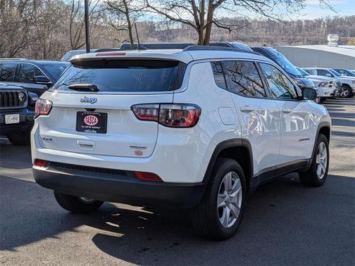 2022 Jeep Compass Latitude