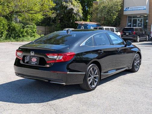 Crystal Black Pearl 2021 Honda Accord EX-L