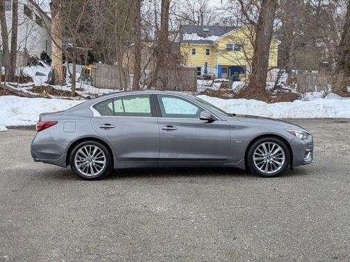 2019 INFINITI Q50 3.0t LUXE