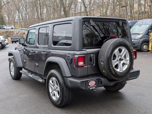 Granite Crystal Clearcoat Metallic 2023 Jeep Wrangler Sport