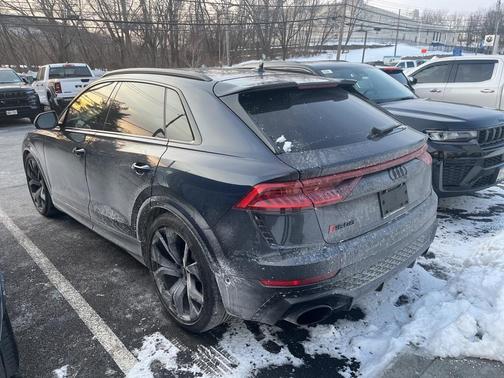2022 Audi RS Q8 4.0T quattro