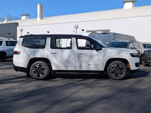 2025 Jeep Wagoneer Series II