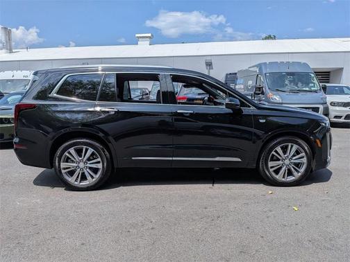 2024 Cadillac XT6 Premium Luxury AWD