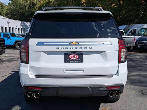 2023 Chevrolet Suburban High Country