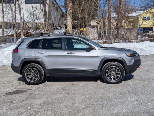 2021 Jeep Cherokee Trailhawk