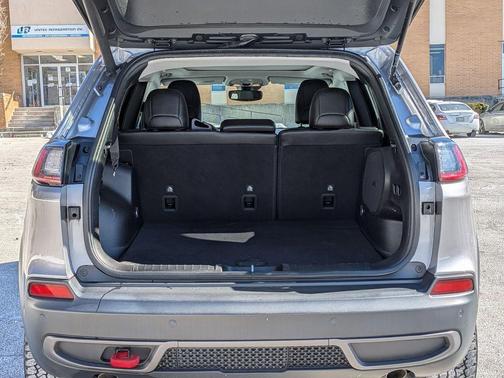 2021 Jeep Cherokee Trailhawk