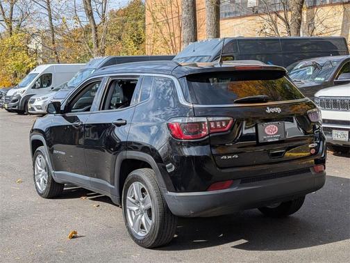 2022 Jeep Compass Latitude