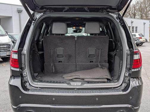 DB Black Crystal Clearcoat 2022 Dodge Durango GT