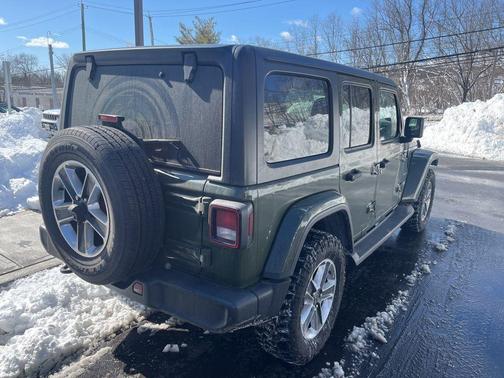 2021 Jeep Wrangler Unlimited Sahara