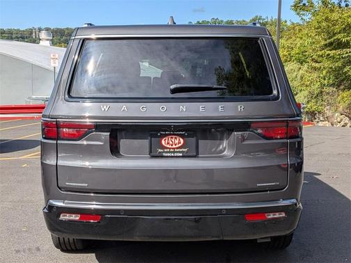 2022 Jeep Wagoneer Series II