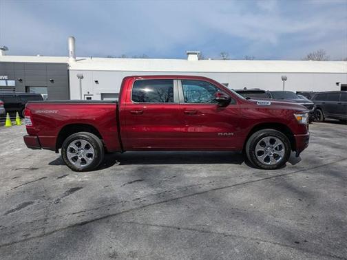 2022 RAM 1500 Big Horn Crew Cab 4x4 57' Box