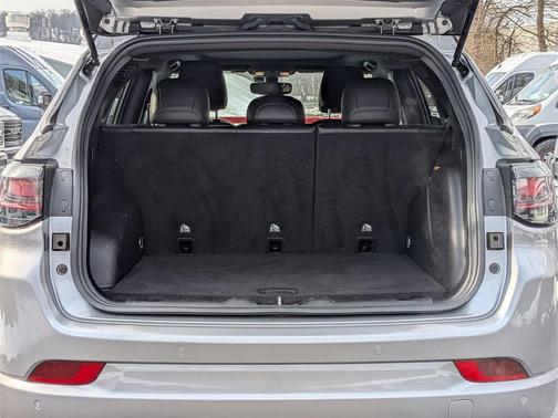 2022 Jeep Compass Altitude