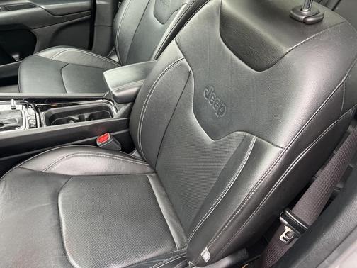 2022 Jeep Compass Altitude