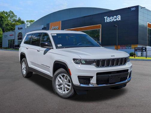 Bright White Clearcoat 2026 Jeep Grand Cherokee L Laredo