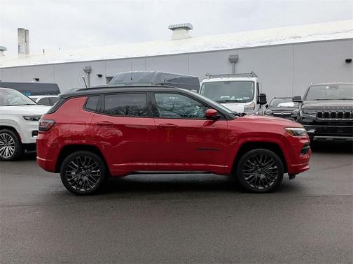 2023 Jeep Compass Altitude