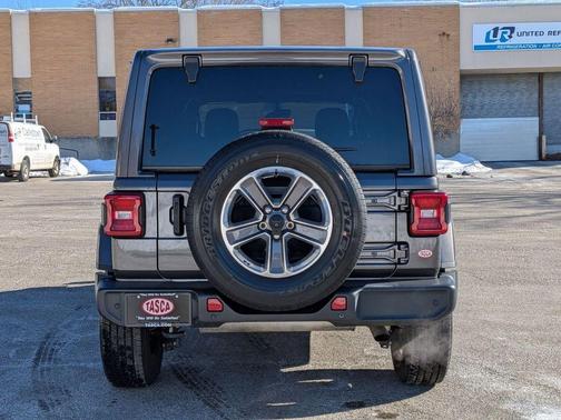 2022 Jeep Wrangler Unlimited Sahara