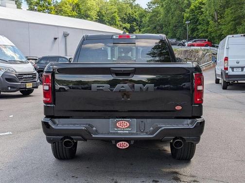 Diamond Black 2026 RAM 1500 Express