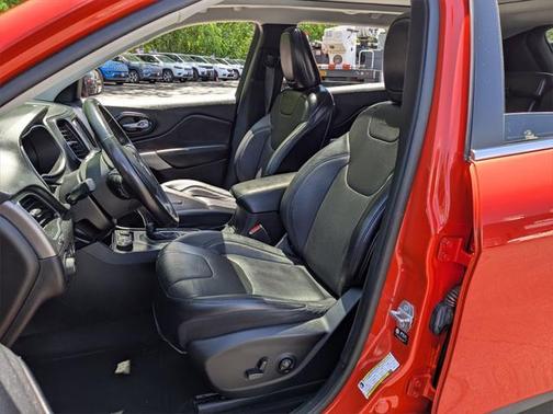 2021 Jeep Cherokee Latitude Lux 4X4