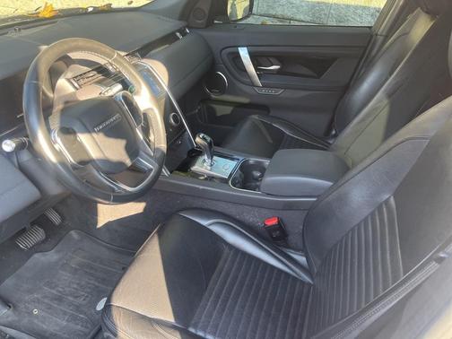 2020 Land Rover Discovery Sport SE