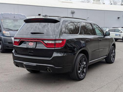 DB Black Clearcoat 2025 Dodge Durango GT