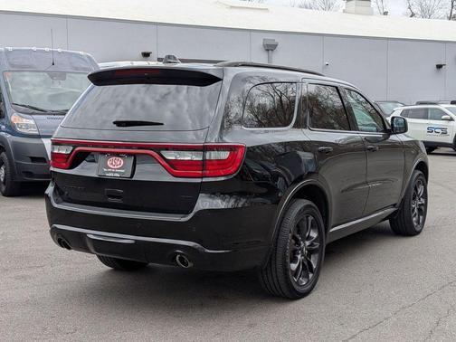 DB Black Clearcoat 2025 Dodge Durango GT