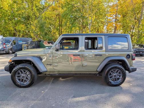 2025 Jeep Wrangler Sport