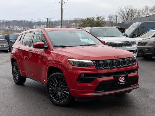 2023 Jeep Compass (RED) Edition