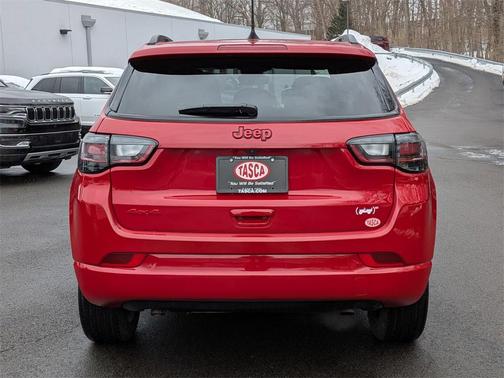 2023 Jeep Compass (RED) Edition