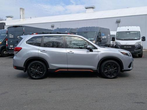 Ice Silver Metallic 2023 Subaru Forester Sport