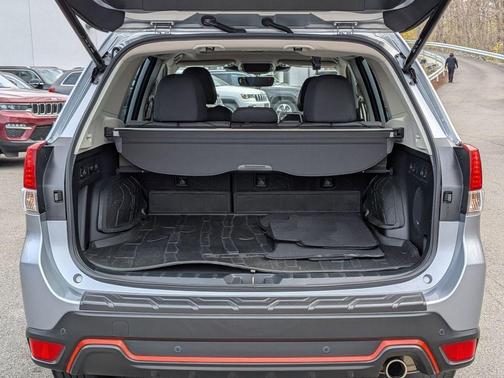 Ice Silver Metallic 2023 Subaru Forester Sport