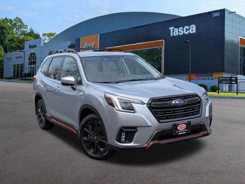 Ice Silver Metallic 2023 Subaru Forester Sport