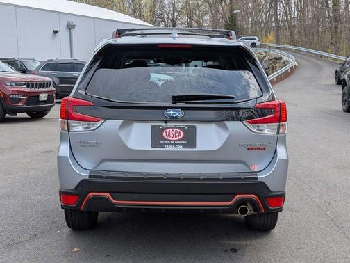 Ice Silver Metallic 2023 Subaru Forester Sport