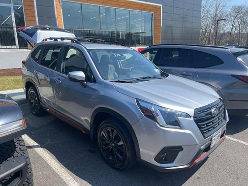 Ice Silver Metallic 2023 Subaru Forester Sport