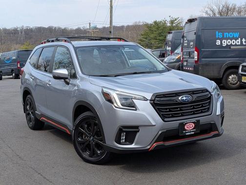 Ice Silver Metallic 2023 Subaru Forester Sport