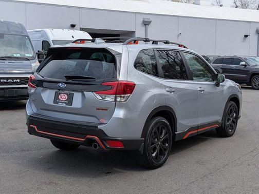 Ice Silver Metallic 2023 Subaru Forester Sport