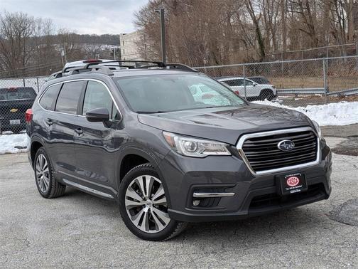 2022 Subaru Ascent Limited 8-Passenger