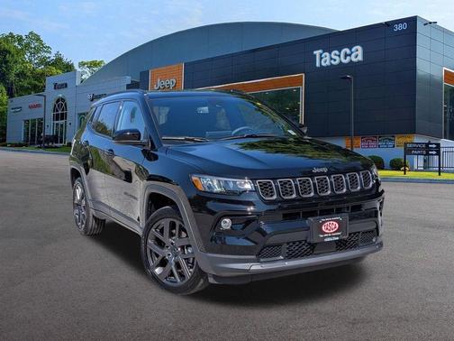 Diamond Black 2026 Jeep Compass Limited