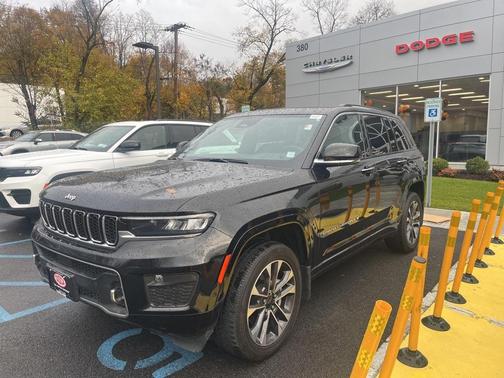2023 Jeep Grand Cherokee Overland