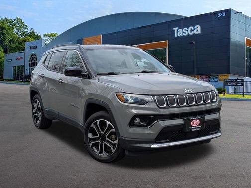 Sting Gray Clearcoat 2022 Jeep Compass Limited