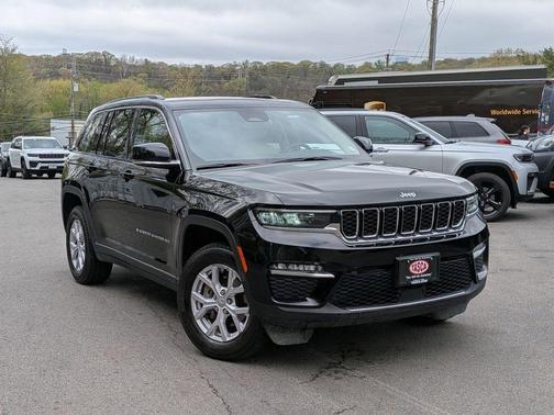 Diamond Black 2022 Jeep Grand Cherokee Limited