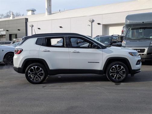 2023 Jeep Compass Limited