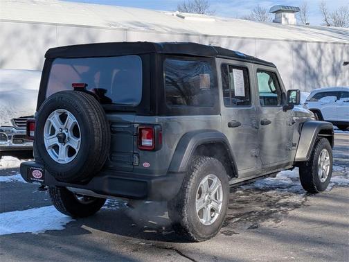 2022 Jeep Wrangler Unlimited Sport