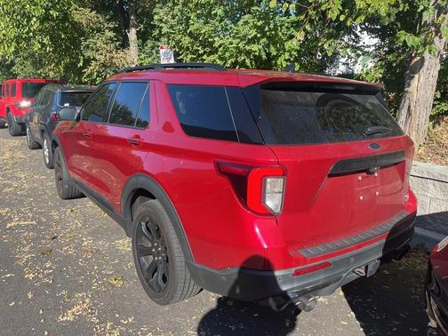 2021 Ford Explorer ST