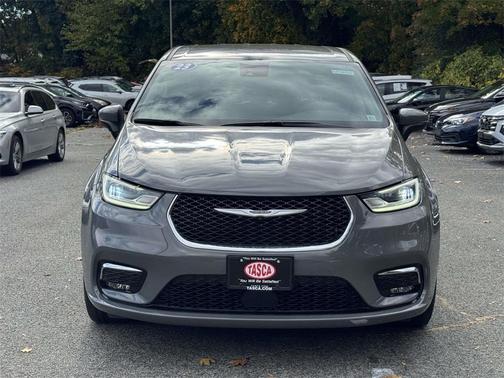 2023 Chrysler Pacifica Touring-L