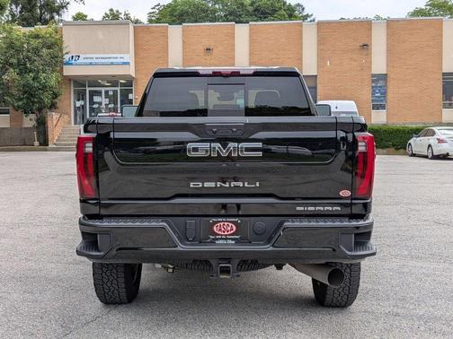 Onyx Black 2026 GMC Sierra 2500 Denali Ultimate