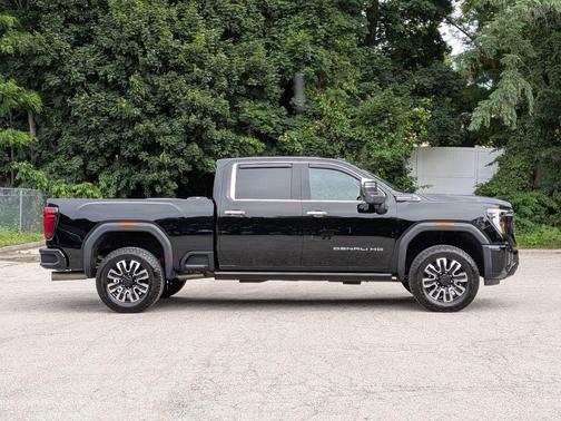 Onyx Black 2026 GMC Sierra 2500 Denali Ultimate